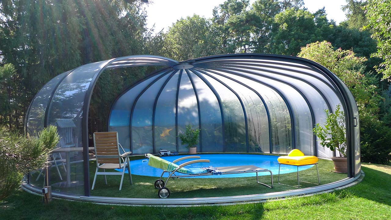 Hohe runde Poolüberdachung, Modell Rund hoch