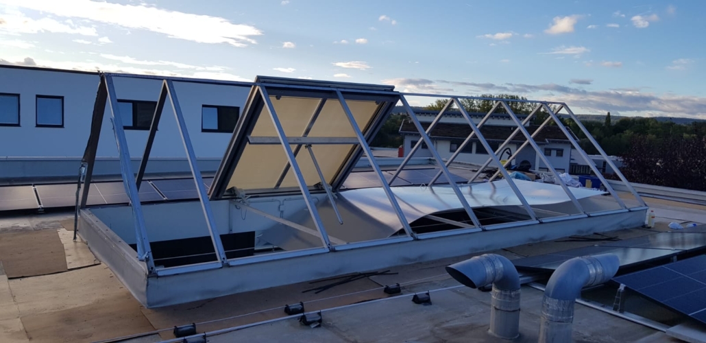 Remplacement des panneaux de la verrière Remplacement des panneaux de la verrière